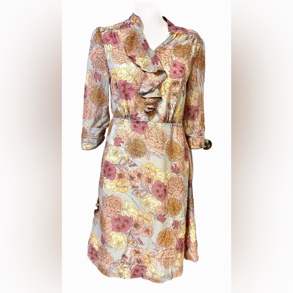 JG Hook Vintage Floral Dress with Ruffle Detail. - Picture 5 of 9